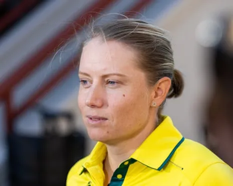 Australia's Women's Cricket Team Suffers Historic 102-Run Defeat to India